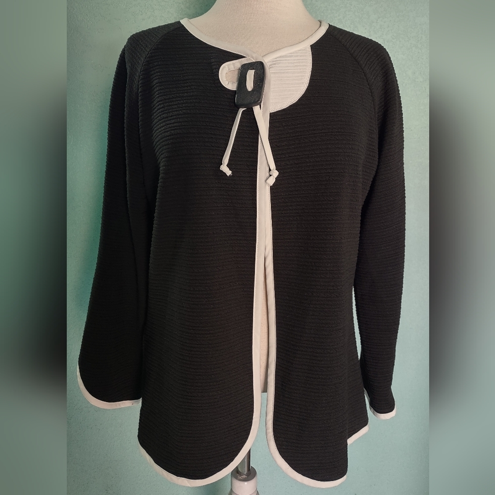 Carine Sz S 1 Button Cardigan Black w White Trim